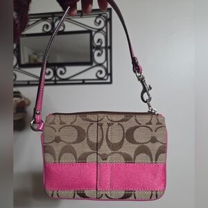 Y2K Vintage Coach Tan Siganture Jacquard Fabric Pink Rugby Stripe Wristlet